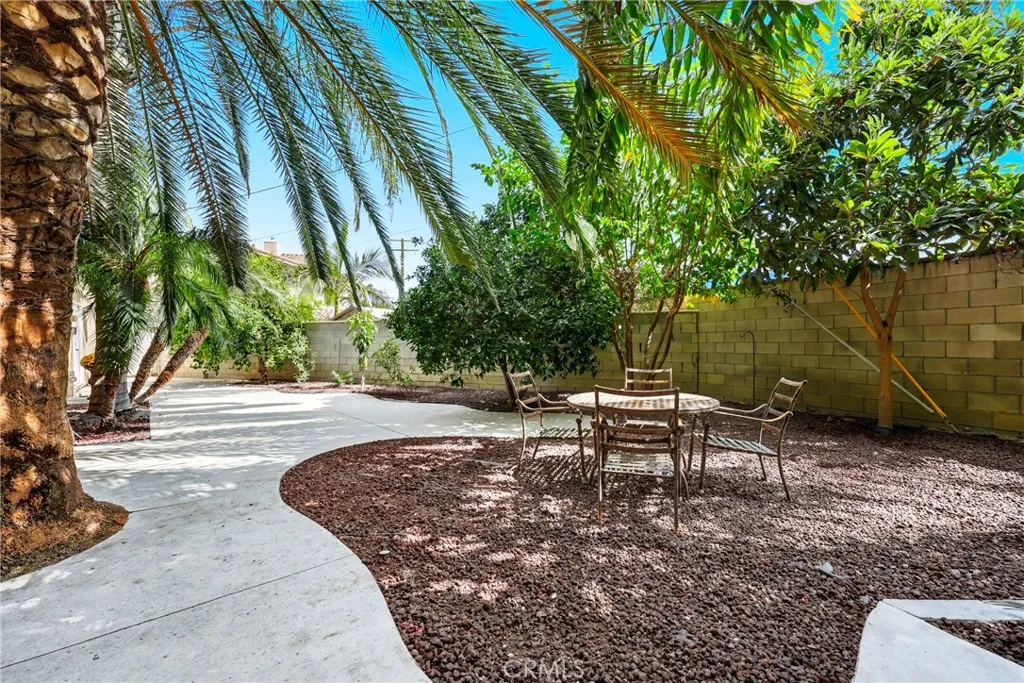 1924 Glenstone Avenue, Hacienda Heights, California 91745 home-pic-17