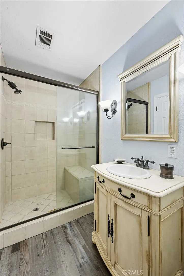 1924 Glenstone Avenue, Hacienda Heights, California 91745 home-pic-8