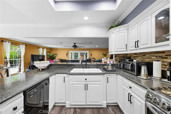 1924 Glenstone Avenue, Hacienda Heights, California 91745