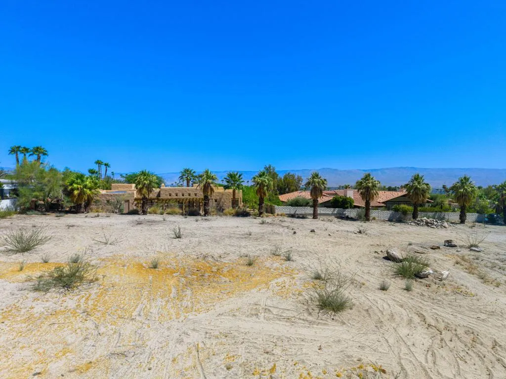 49281 Jfk Trail, Palm Desert, California 92260 home-pic-13