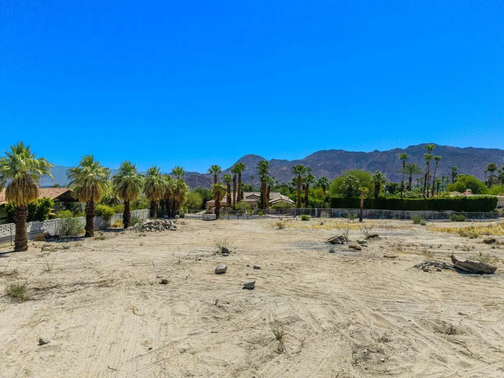 49281 Jfk Trail, Palm Desert, California 92260 home-pic-9
