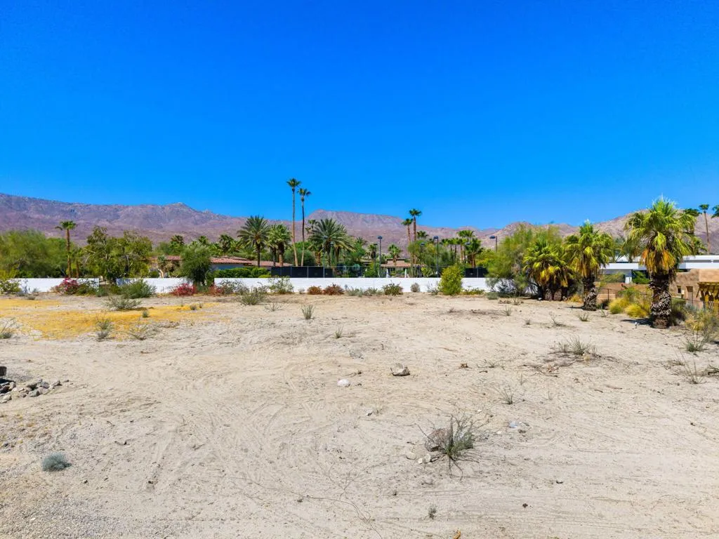 49281 Jfk Trail, Palm Desert, California 92260 home-pic-5