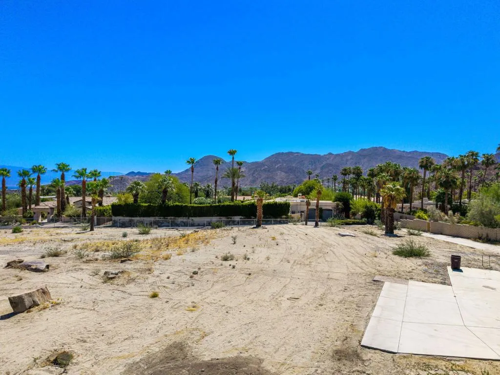 49281 Jfk Trail, Palm Desert, California 92260 home-pic-12