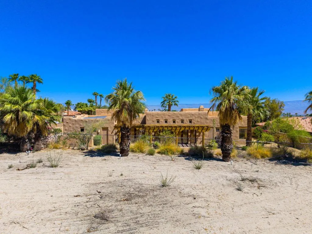 49281 Jfk Trail, Palm Desert, California 92260 home-pic-8