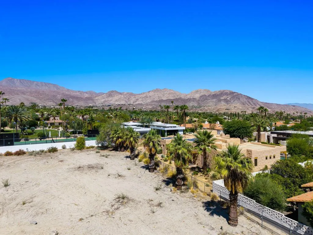 49257 Jfk Trail, Palm Desert, California 92260 home-pic-18