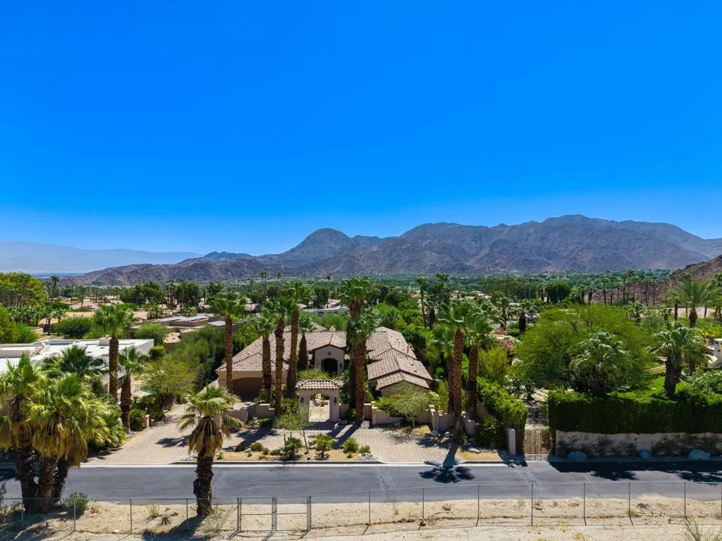 49257 Jfk Trail, Palm Desert, California 92260 home-pic-16