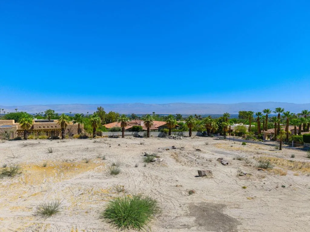 49269 Jfk Trail, Palm Desert, California 92260 home-pic-25