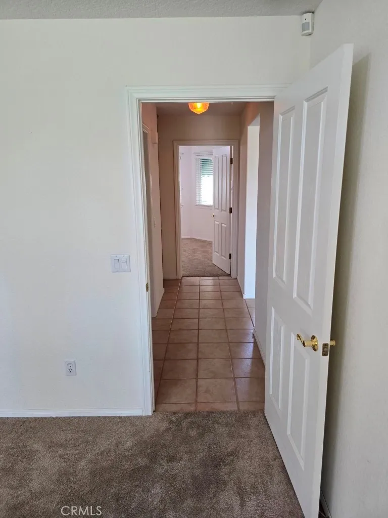 14740 Blue Grass Drive, Helendale, California 92342 home-pic-27