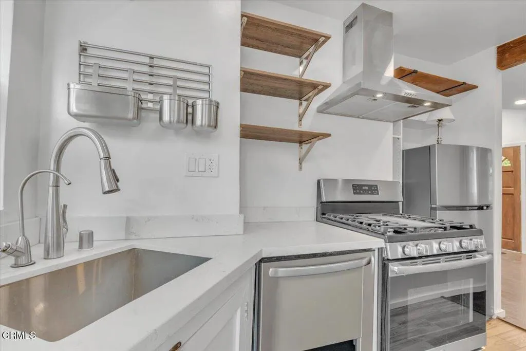 100 Palmetto Drive 1, Pasadena, California 91105 home-pic-11