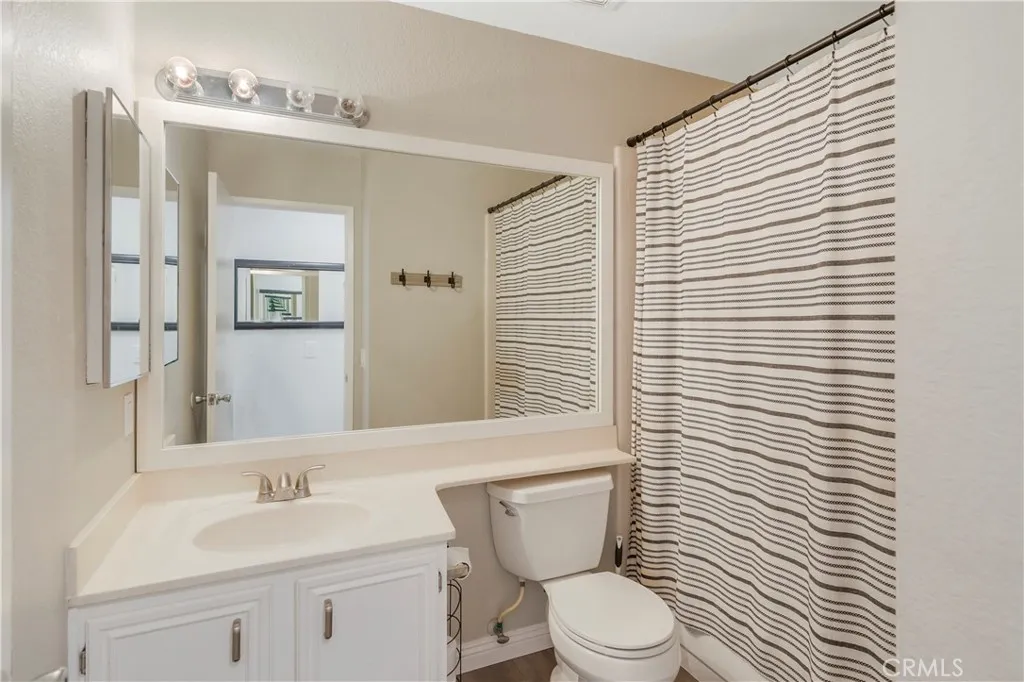 4900 N Grand Avenue, Covina, California 91724 home-pic-18