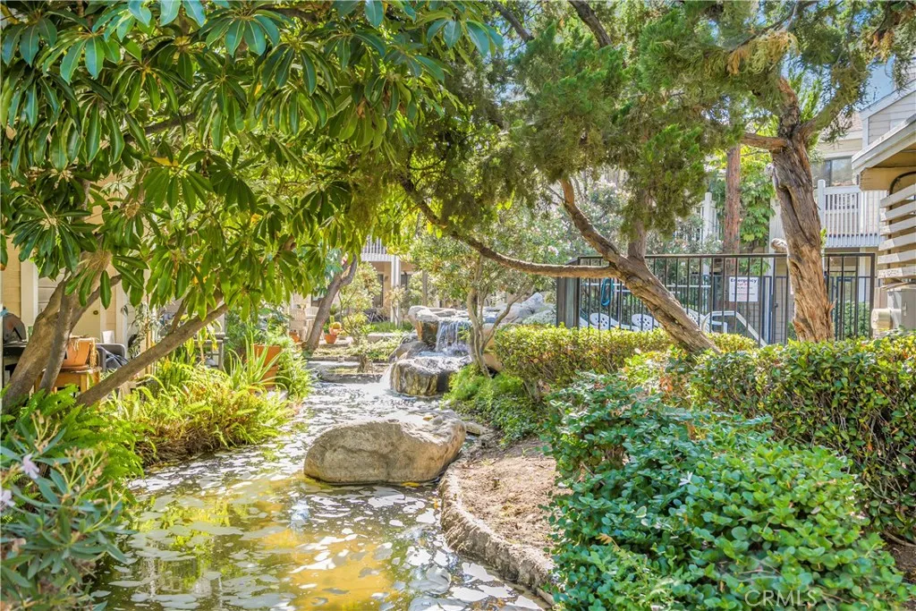 4900 N Grand Avenue, Covina, California 91724 home-pic-3