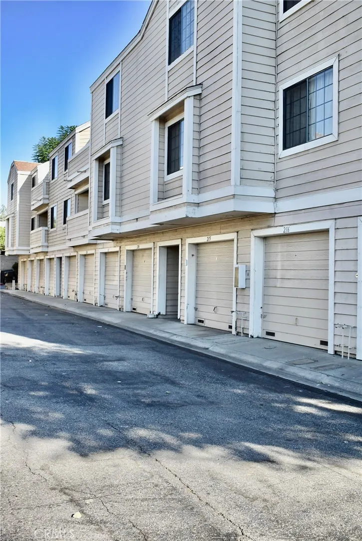 4900 N Grand Avenue, Covina, California 91724 home-pic-2