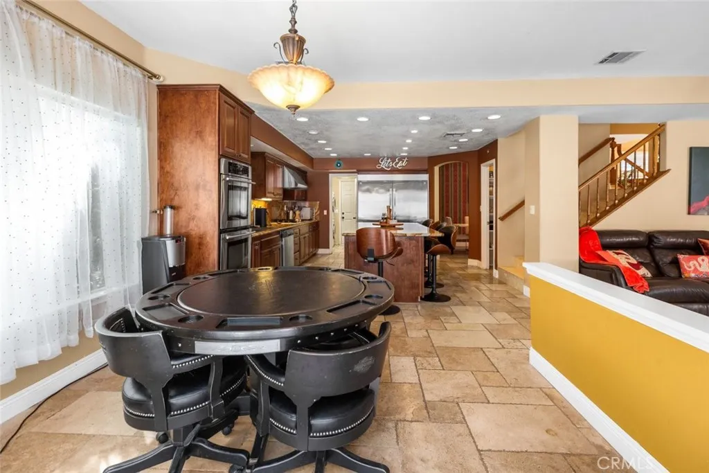 7237 Ojai Drive, Palmdale, California 93551 home-pic-30