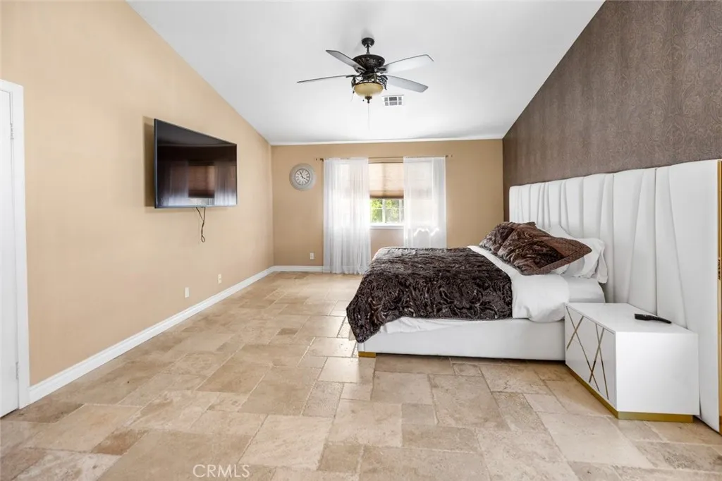 7237 Ojai Drive, Palmdale, California 93551 home-pic-41