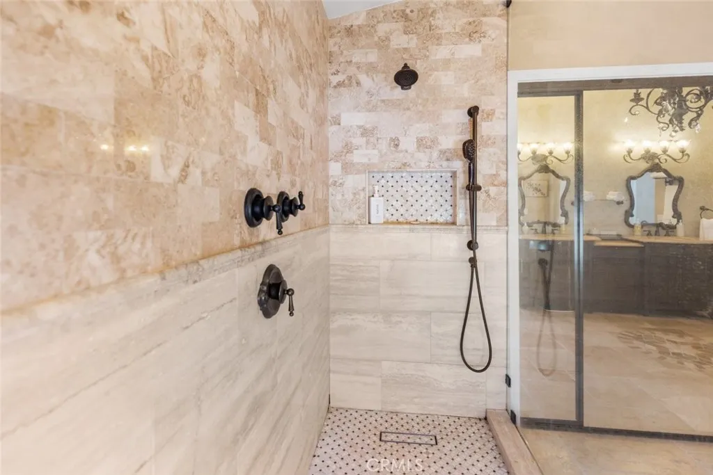 7237 Ojai Drive, Palmdale, California 93551 home-pic-43
