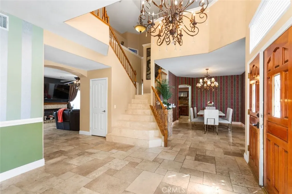 7237 Ojai Drive, Palmdale, California 93551 home-pic-17