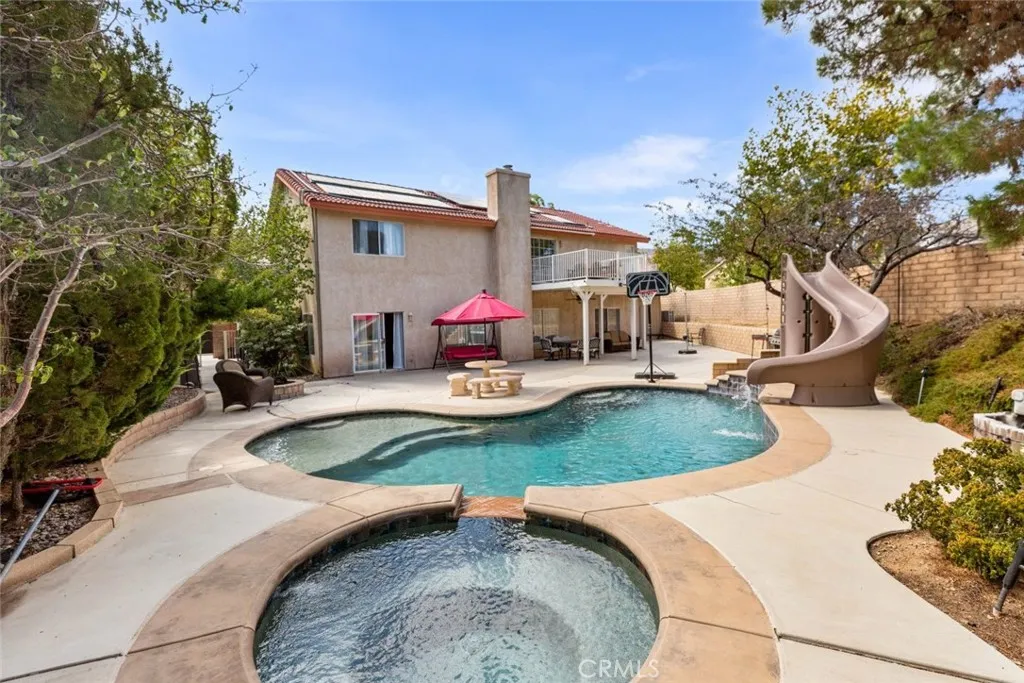 7237 Ojai Drive, Palmdale, California 93551 home-pic-5