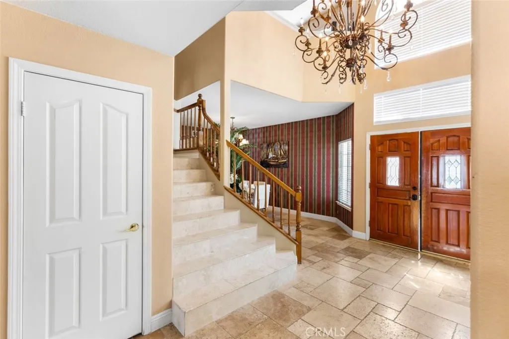 7237 Ojai Drive, Palmdale, California 93551 home-pic-23
