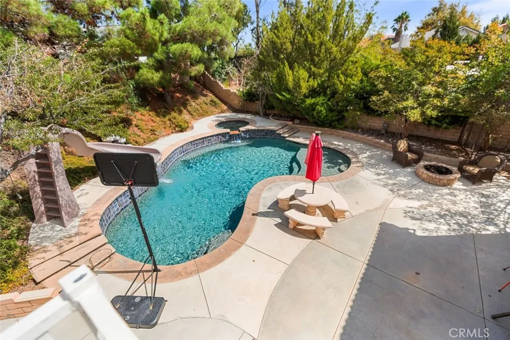 7237 Ojai Drive, Palmdale, California 93551 home-pic-12