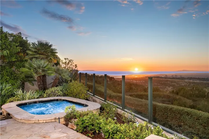 1 Ocean Heights Drive, Newport Coast, California 92657