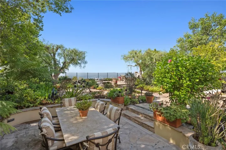 1 Ocean Heights Drive, Newport Coast, California 92657