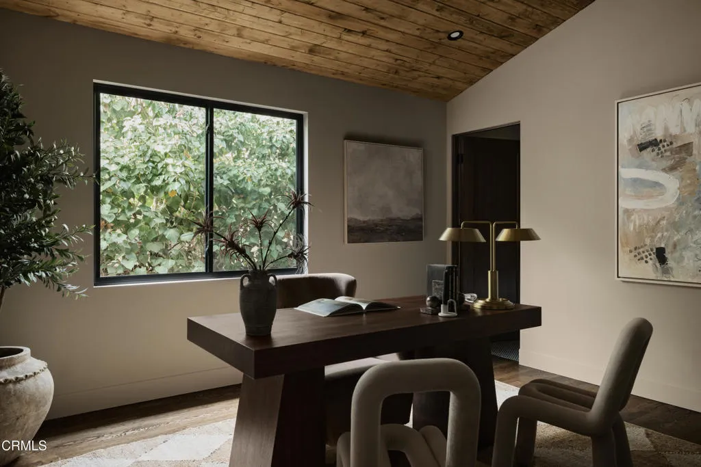 12406 La Maida St Street, Los Angeles, California 91607 home-pic-31