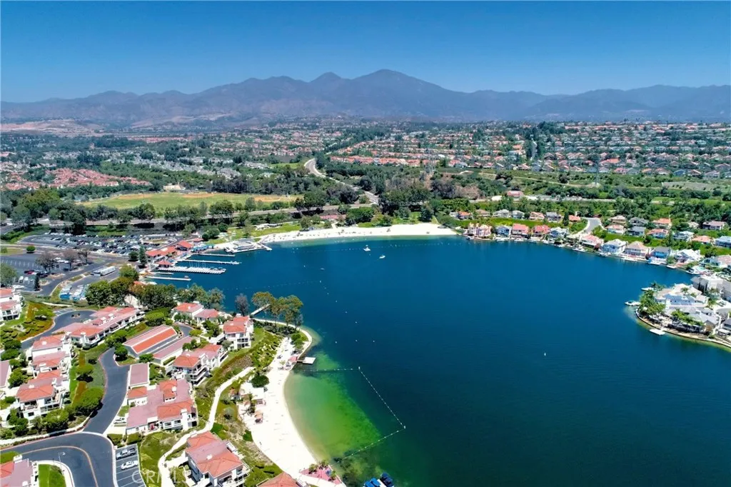 26192 Golada, Mission Viejo, California 92692 home-pic-37