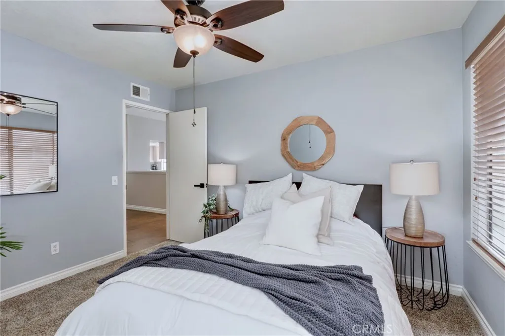 26192 Golada, Mission Viejo, California 92692 home-pic-18