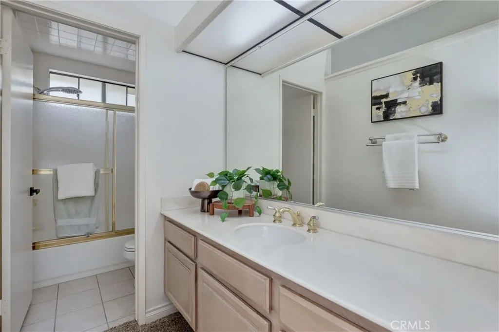 26192 Golada, Mission Viejo, California 92692 home-pic-15