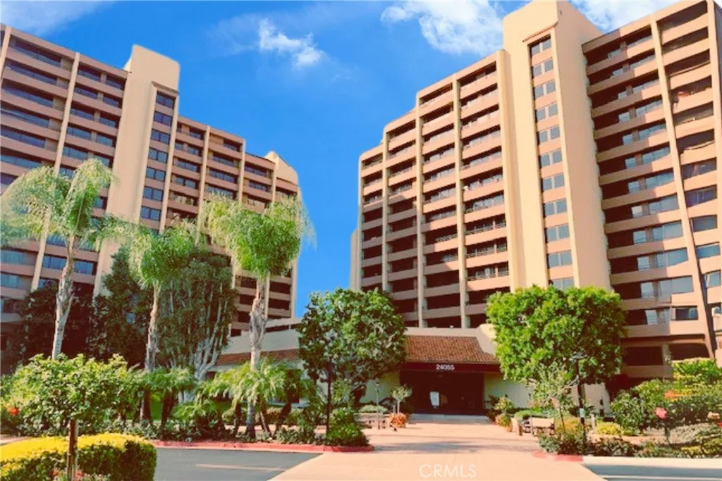 24055 Paseo Del Lago 1257, Laguna Woods, California 92637, 1 Bedroom Bedrooms, ,1 BathroomBathrooms,Residential,For Sale,Paseo del Lago,PW25217384