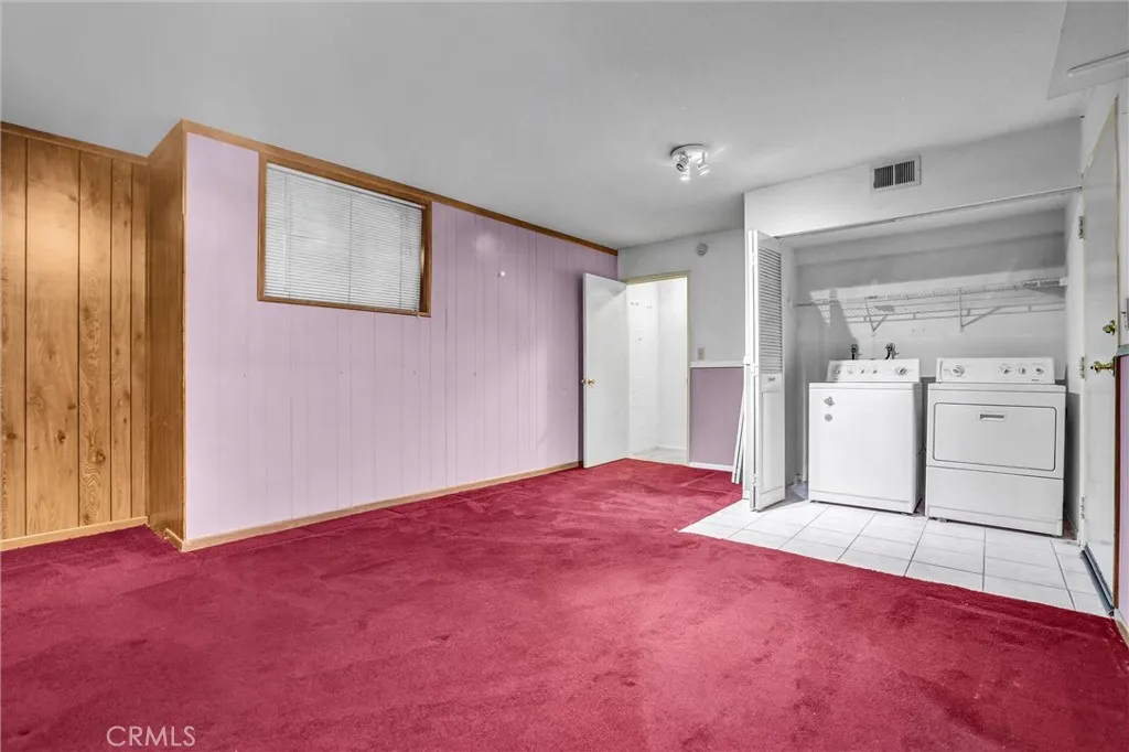 21821 Burbank 145, Woodland Hills, California 91367 home-pic-6