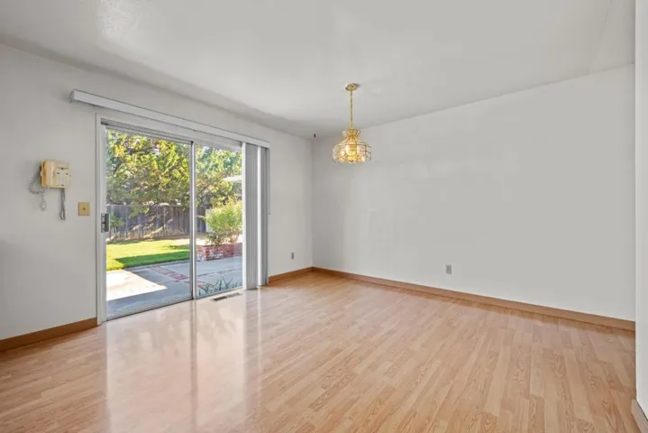 1050 Juniper Drive, Hollister, California 95023