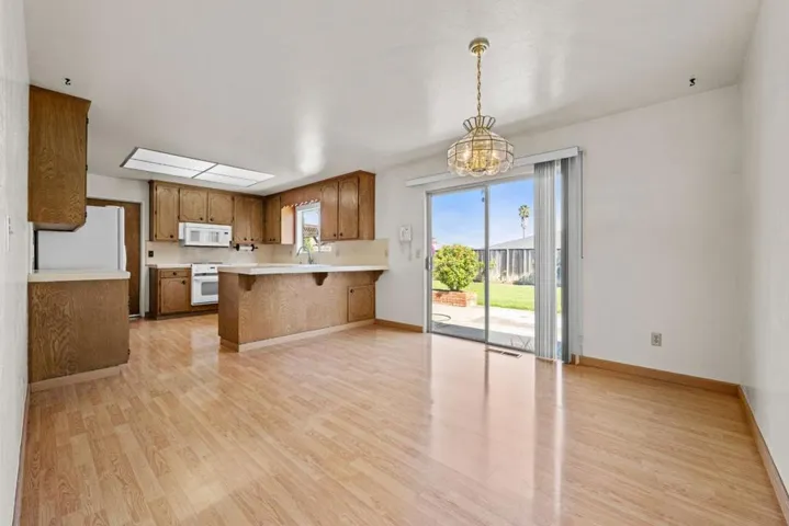 1050 Juniper Drive, Hollister, California 95023