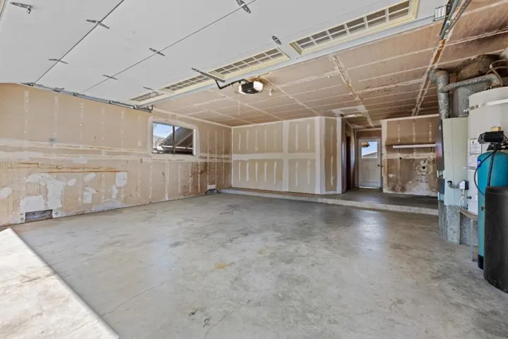 1050 Juniper Drive, Hollister, California 95023