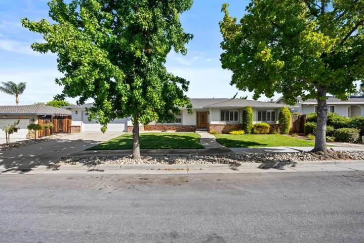 1050 Juniper Drive, Hollister, California 95023