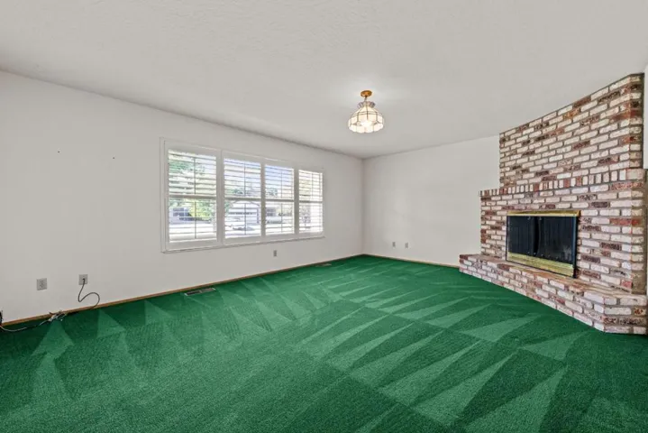 1050 Juniper Drive, Hollister, California 95023