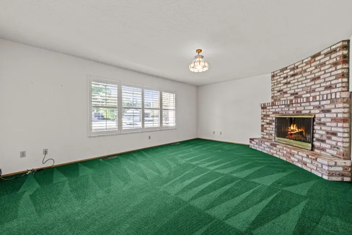 1050 Juniper Drive, Hollister, California 95023