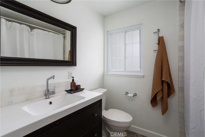 3133 Bermuda Dr, Costa Mesa, California 92626