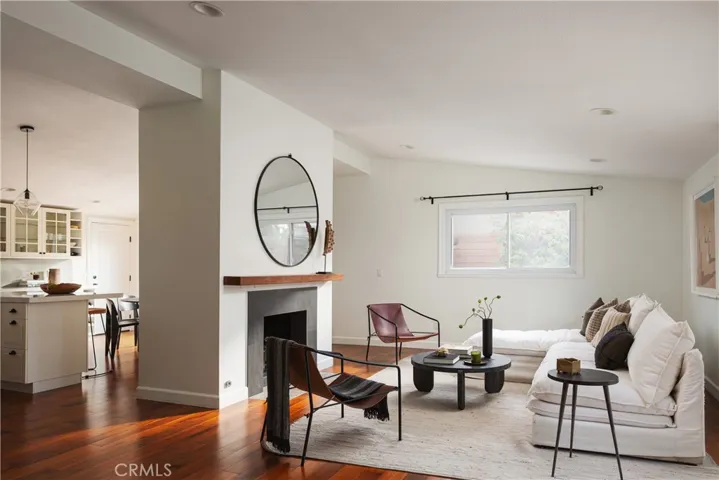 3133 Bermuda Dr, Costa Mesa, California 92626