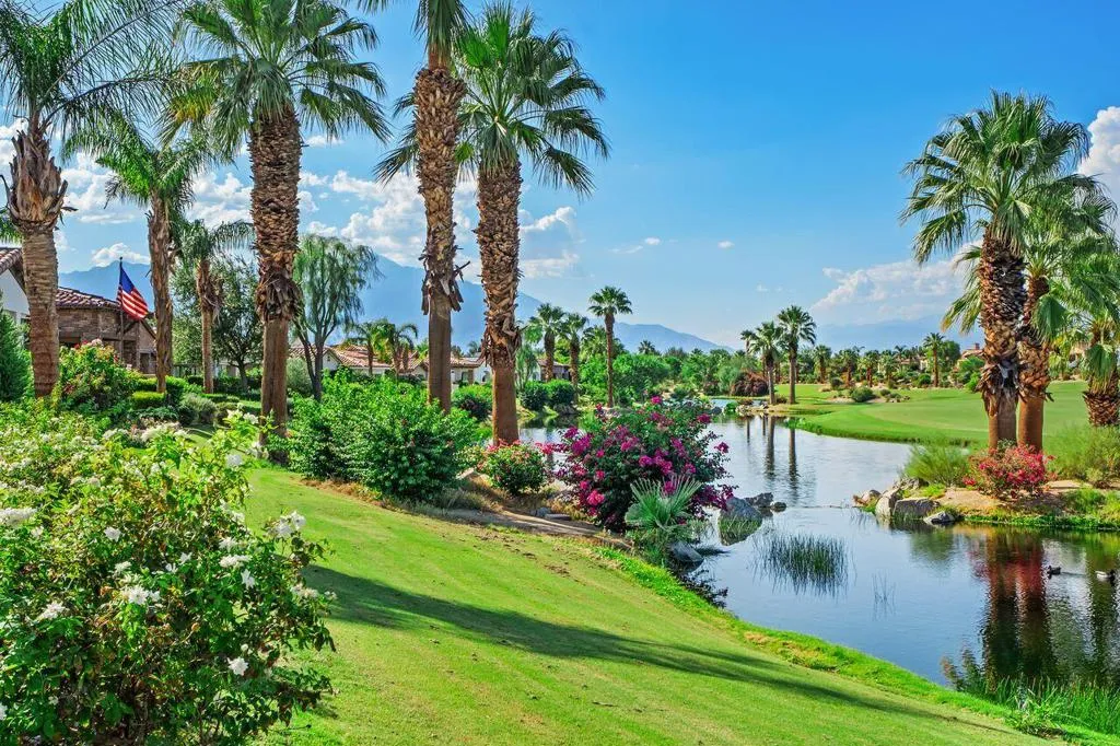 76370 Via Uzzano, Indian Wells, California 92210, 4 Bedrooms Bedrooms, ,5 BathroomsBathrooms,Residential,For Sale,Via Uzzano,219135479DA