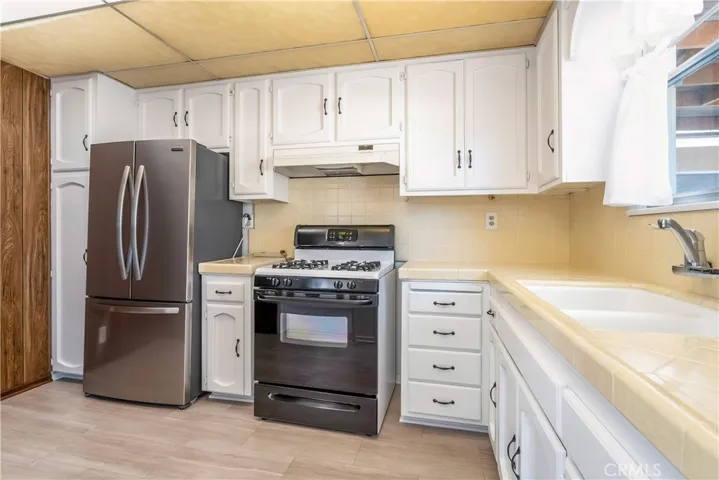 8058 Katherine, Panorama City, California 91402