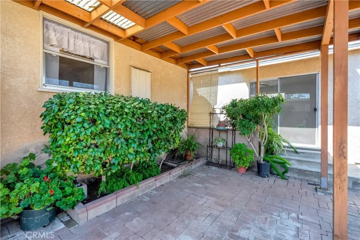 8058 Katherine, Panorama City, California 91402