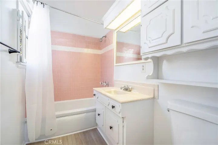 8058 Katherine, Panorama City, California 91402