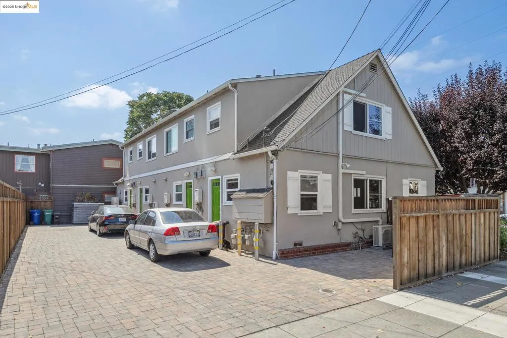 4170 Emerald St, Oakland, California 94609 home-pic-36