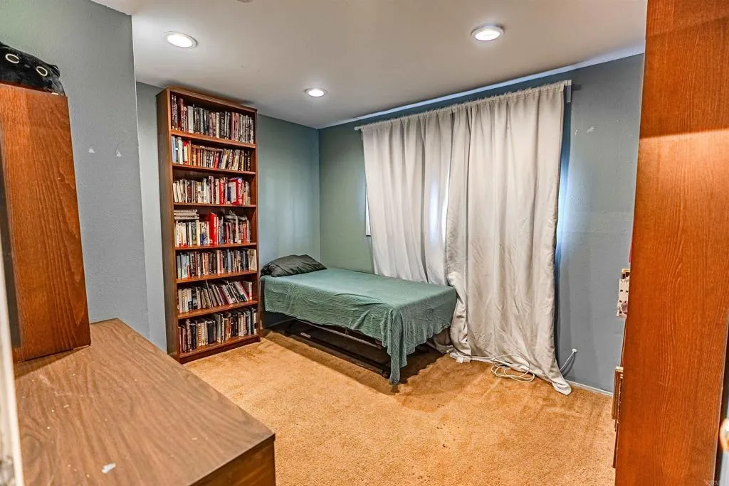 1016 Delaware Street, Imperial Beach, California 91932 home-pic-25