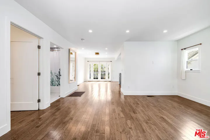 1310 Mccollum Street, Los Angeles, California 90026