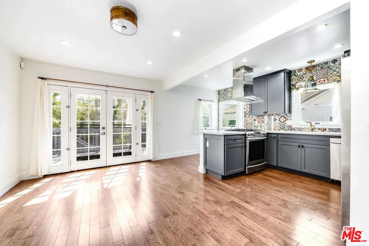 1310 Mccollum Street, Los Angeles, California 90026
