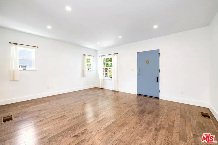 1310 Mccollum Street, Los Angeles, California 90026