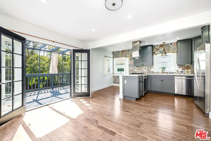 1310 Mccollum Street, Los Angeles, California 90026