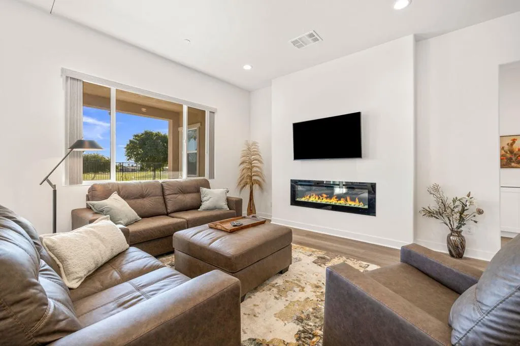 35-web-or-mls-2H8A4892 35-web-or-mls-2H8A4892